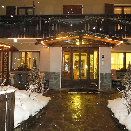 Hotel Piccolo Mondo-3